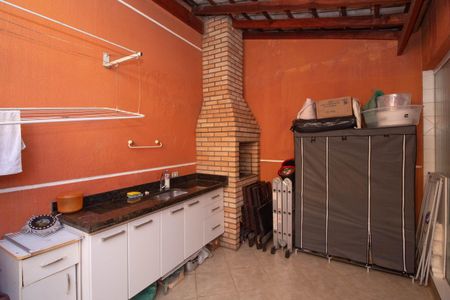 Casa à venda com 131m², 3 quartos e 4 vagasChurrasqueira