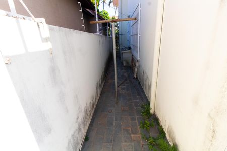 Casa à venda com 214m², 3 quartos e 3 vagas Casa à venda com 214m², 3 quartos e 3 vagasÁrea Externa