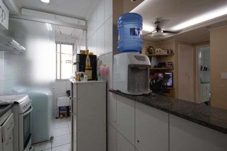 Apartamento à venda com 51m², 2 quartos e 1 vagaCozinha e Área de Serviço