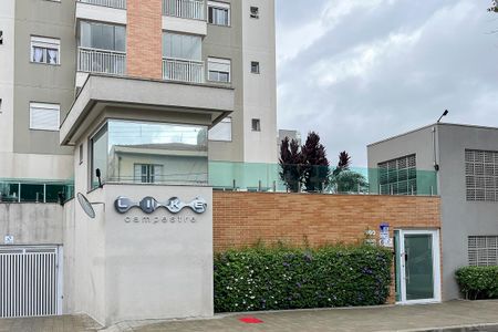 Apartamento à venda com 58m², 2 quartos e 2 vagasFachada + plaquinha