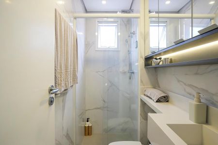 Apartamento à venda com 58m², 2 quartos e 2 vagasBanheiro da suíte