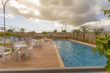 Apartamento à venda com 48m², 2 quartos e 1 vaga Apartamento à venda com 48m², 2 quartos e 1 vagaÁrea comum - Piscina