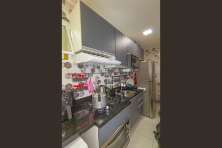 Apartamento à venda com 48m², 2 quartos e 1 vaga Apartamento à venda com 48m², 2 quartos e 1 vagaCozinha e Área de Serviço