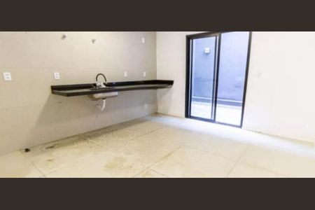 Casa à venda com 135m², 3 quartos e 2 vagas