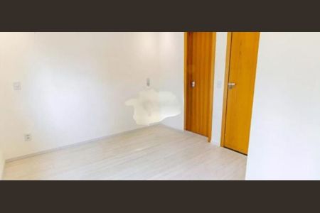 Casa à venda com 135m², 3 quartos e 2 vagas