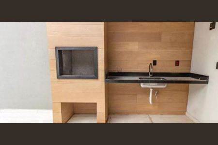 Casa à venda com 135m², 3 quartos e 2 vagas