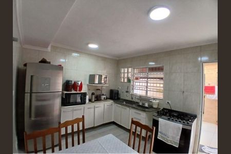 Casa à venda com 160m², 3 quartos e 1 vaga