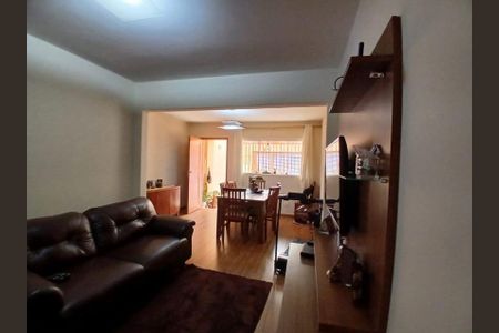 Casa à venda com 160m², 3 quartos e 1 vaga