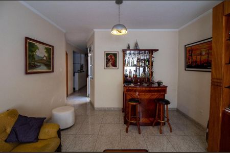 Casa à venda com 120m², 2 quartos e 3 vagas