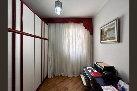 Casa à venda com 120m², 2 quartos e 3 vagas