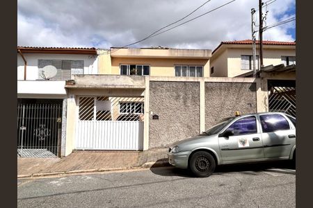 Casa à venda com 120m², 2 quartos e 3 vagas