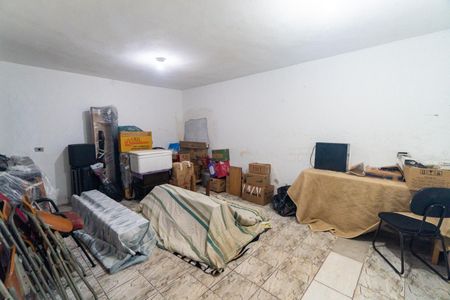 Casa à venda com 210m², 2 quartos e 2 vagas Casa à venda com 210m², 2 quartos e 2 vagasQuarto de Serviço