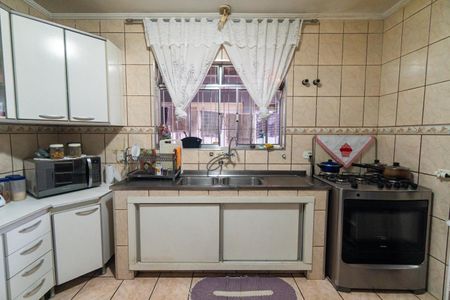 Casa à venda com 210m², 2 quartos e 2 vagas Casa à venda com 210m², 2 quartos e 2 vagasCozinha