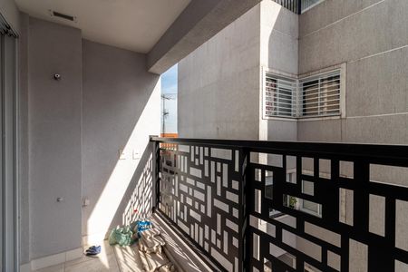 Apartamento à venda com 44m², 2 quartos e sem vagaVaranda e Área de Serviço