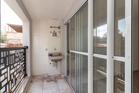 Apartamento à venda com 44m², 2 quartos e sem vagaVaranda e Área de Serviço