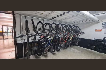 Apartamento à venda com 48m², 2 quartos e 1 vagaÁrea comum 