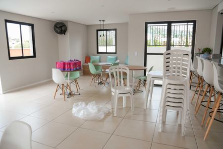 Apartamento à venda com 48m², 2 quartos e 1 vagaÁrea comum 