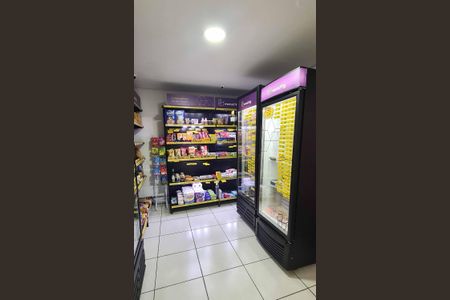 Apartamento à venda com 48m², 2 quartos e 1 vagaMini Mercado