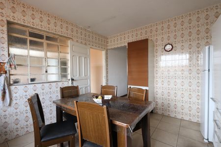 Casa à venda com 180m², 3 quartos e 5 vagasCozinha - Casa 1