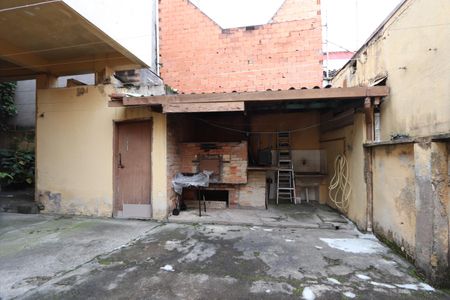Casa à venda com 180m², 3 quartos e 5 vagasQuintal