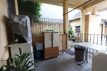 Casa à venda com 180m², 3 quartos e 5 vagasLavanderia - Casa 2