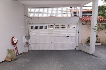 Casa à venda com 242m², 3 quartos e 3 vagasGaragem