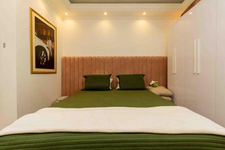 Casa à venda com 230m², 3 quartos e 2 vagasQuarto Suíte  3