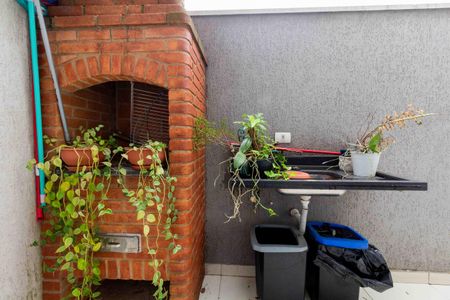 Casa à venda com 230m², 3 quartos e 2 vagasÁrea de Serviço