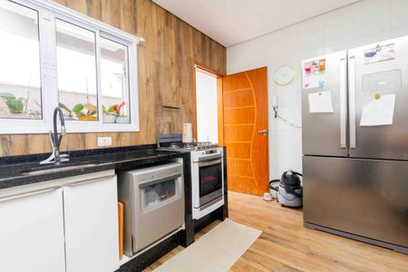 Casa à venda com 230m², 3 quartos e 2 vagasCozinha