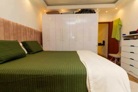 Casa à venda com 230m², 3 quartos e 2 vagasQuarto Suíte 3