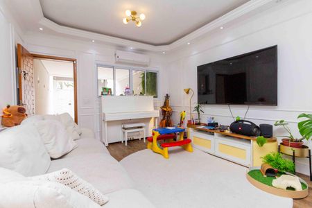 Casa à venda com 230m², 3 quartos e 2 vagasSala