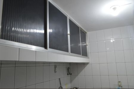 Casa para alugar com 77m², 2 quartos e sem vagaCozinha