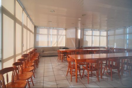 Apartamento à venda com 64m², 2 quartos e 1 vagaÁrea comum - Salão de festas