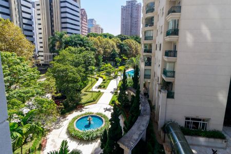 Apartamento à venda com 238m², 4 quartos e 4 vagas Apartamento à venda com 238m², 4 quartos e 4 vagasSuíte Principal - Vista
