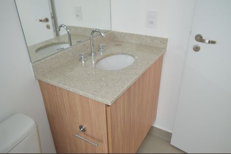 Apartamento para alugar com 100m², 3 quartos e 2 vagasBanheiro da Suíte 2