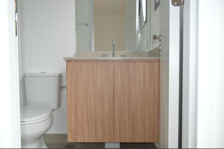 Apartamento para alugar com 100m², 3 quartos e 2 vagasBanheiro da Suíte 3