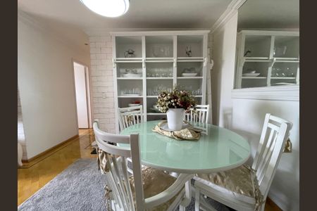 Apartamento à venda com 70m², 3 quartos e 1 vagaSala