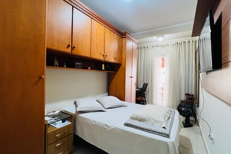 Casa à venda com 170m², 3 quartos e 4 vagasQuarto 2