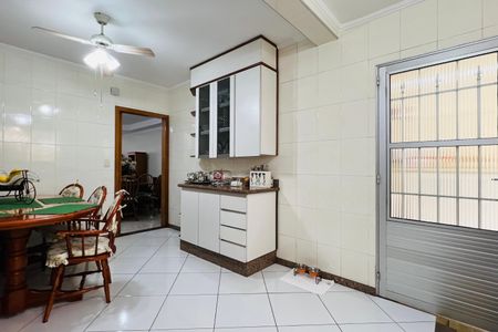 Casa à venda com 170m², 3 quartos e 4 vagasCozinha