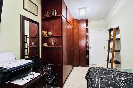 Casa à venda com 170m², 3 quartos e 4 vagasQuarto 1