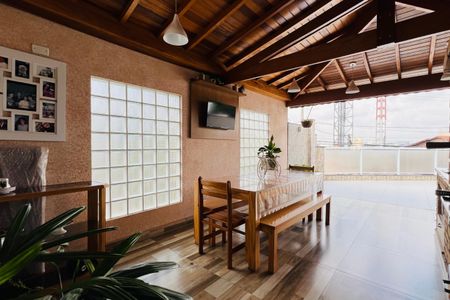 Casa à venda com 170m², 3 quartos e 4 vagasÁrea gourmet