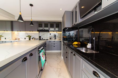 Apartamento à venda com 154m², 3 quartos e 3 vagasÁrea Gourmet / Cozinha