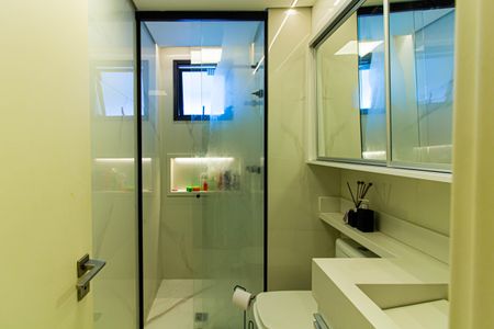 Apartamento à venda com 154m², 3 quartos e 3 vagasBanheiro da Suíte 3