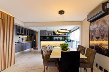 Apartamento à venda com 154m², 3 quartos e 3 vagasSala de Jantar
