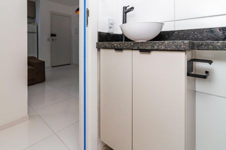 Apartamento para alugar com 45m², 2 quartos e sem vaga Apartamento para alugar com 45m², 2 quartos e sem vagaBanheiro