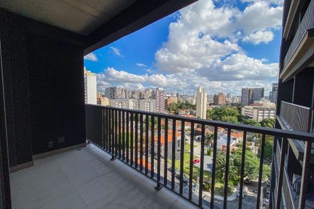 Studio para alugar com 25m², 1 quarto e sem vaga Studio para alugar com 25m², 1 quarto e sem vagaVaranda