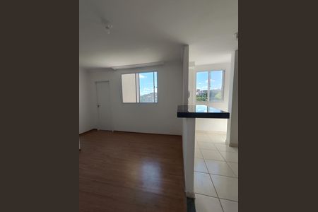Apartamento para alugar com 43m², 2 quartos e 1 vaga Apartamento para alugar com 43m², 2 quartos e 1 vagaSala