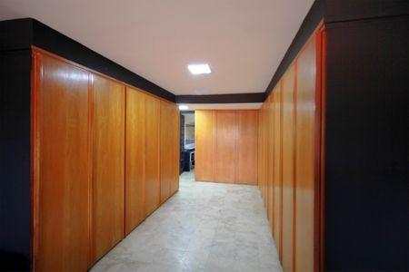 Casa à venda com 800m², 5 quartos e 10 vagasSuíte 3