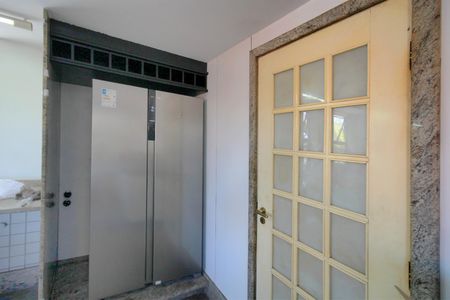 Casa à venda com 800m², 5 quartos e 10 vagasCozinha