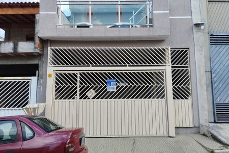 Casa à venda com 210m², 6 quartos e 1 vaga Casa à venda com 210m², 6 quartos e 1 vagaFachada + Plaquinha